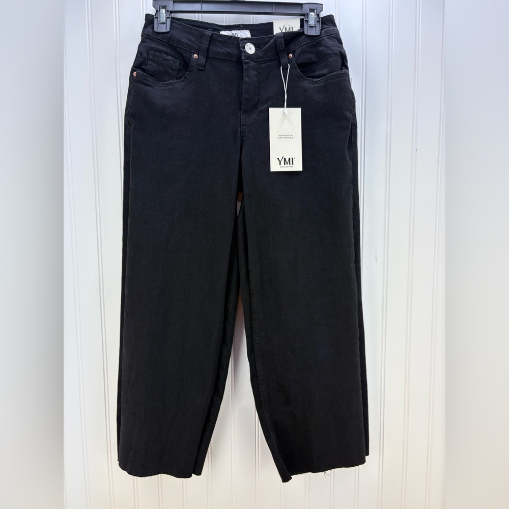 YMI Jeans Black Mid Rise Wide Leg Size 3/26